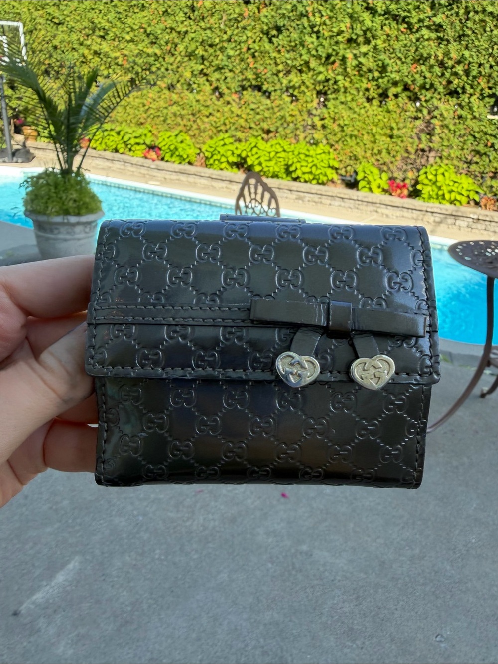 Gucci Black Embossed GG Leather Wallet - Picture 2 of 6